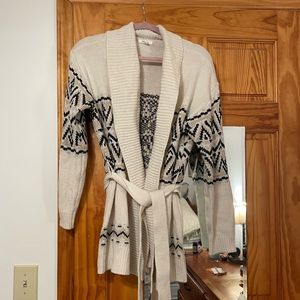 Large Maurice’s women cardigan sweater
